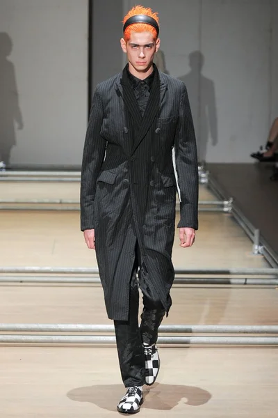 Look 26